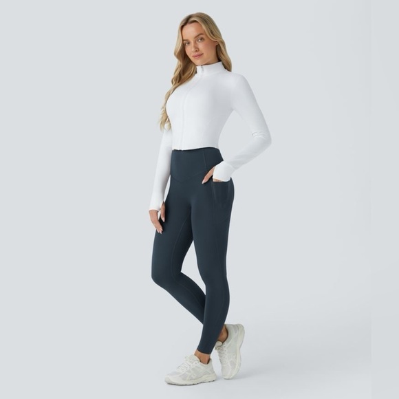 SoCinched High Waisted Scrunch Butt Tummy Control Side Pocket Shaping Leggings - Picture 5 of 5